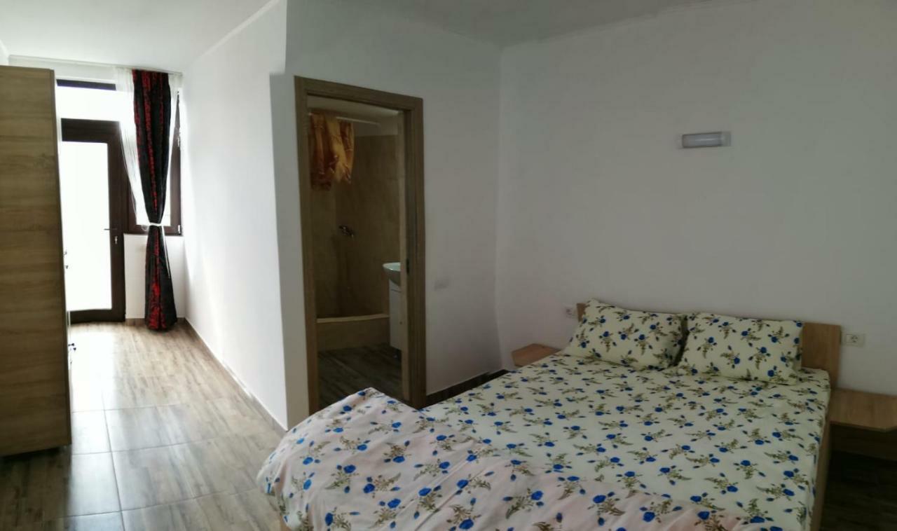 Laubert Hotell Călimăneşti Eksteriør bilde